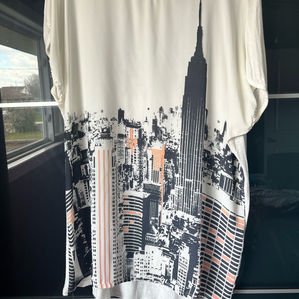 XL Eclipse sky line top